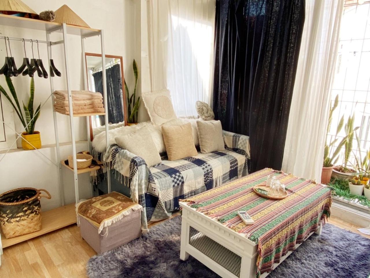 Luna Old Quarter Homestay Room #5 Hanoi Buitenkant foto
