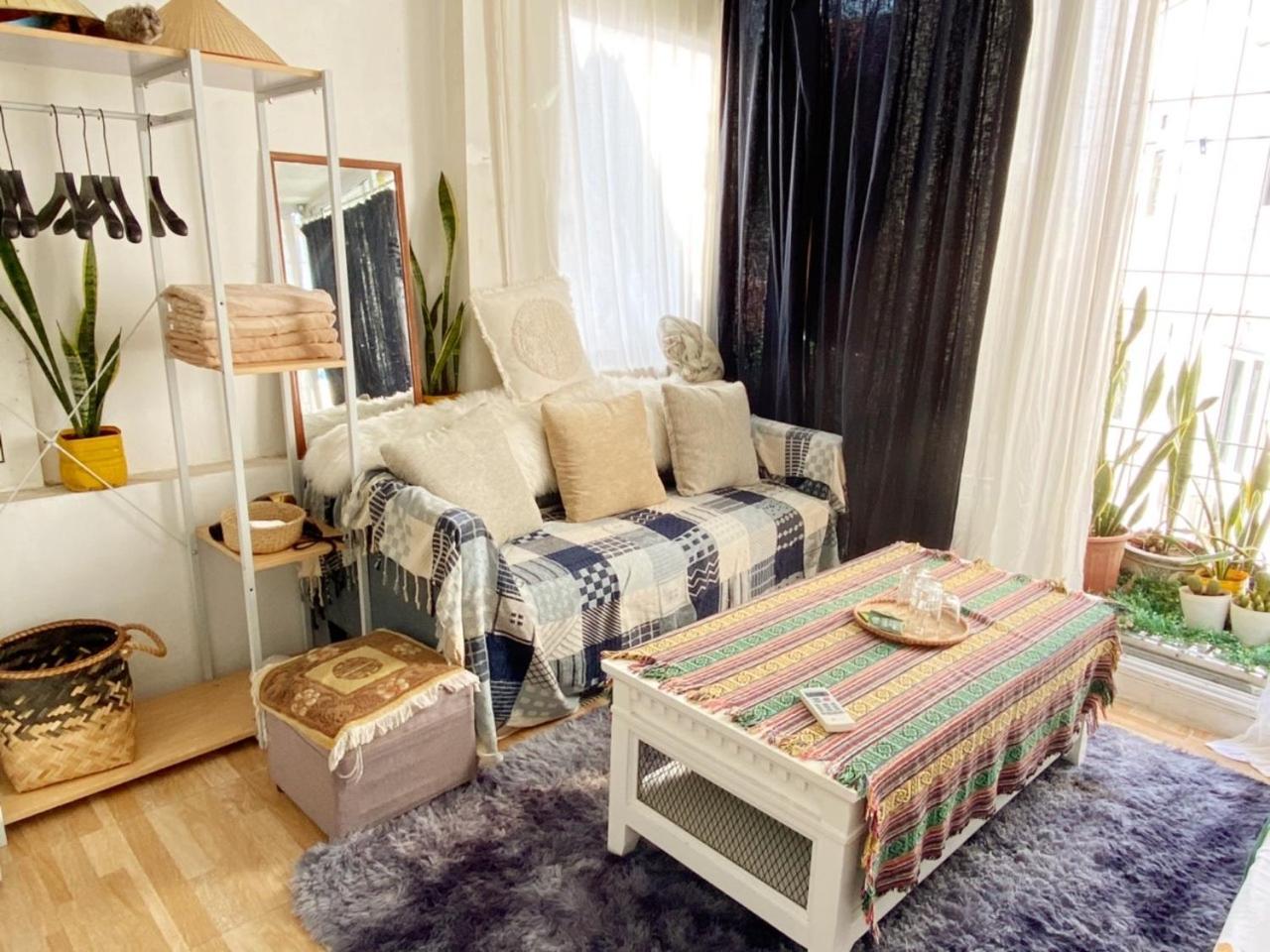 Luna Old Quarter Homestay Room #5 Hanoi Buitenkant foto